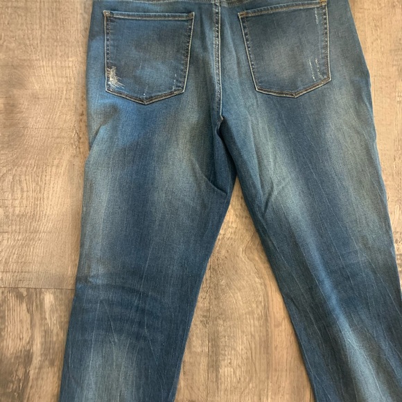 White House Black Market size 10 jeans - Picture 5 of 5